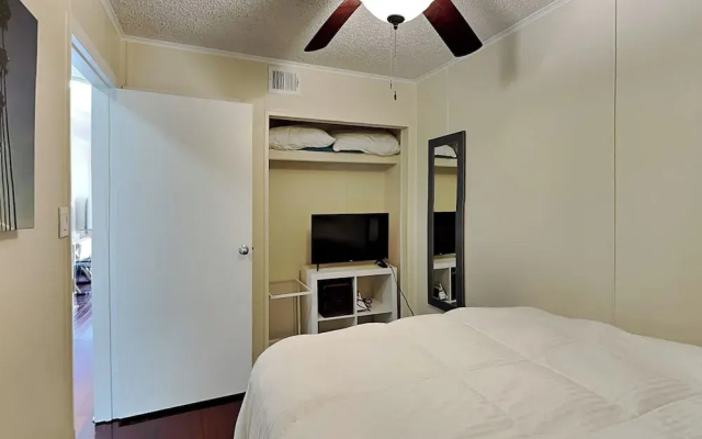 Casa Del Mar 350-front Facing
