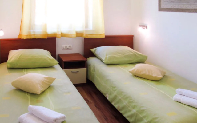 Haus Banko (PUL408)