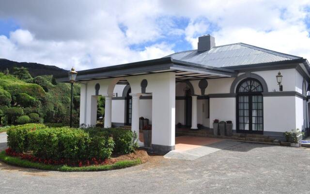 Отель Royal Cocoon - Nuwara Eliya вид на фасад
