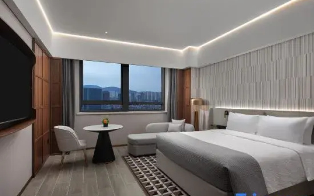 Wanda Moments, Xining Chengdong