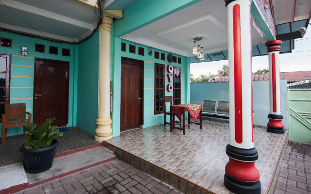 OYO 796 Penginapan Fergael