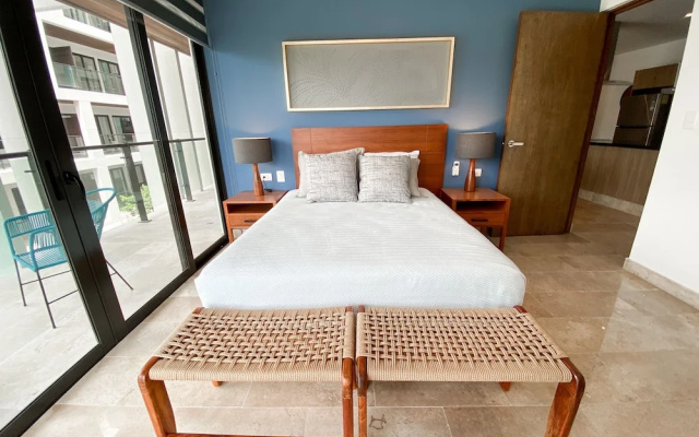 CASA DOS ABEJAS by Serenada