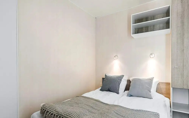 6 Person Holiday Park Home in Hesselager