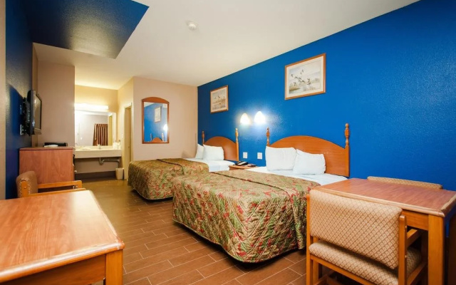 Scottish Inn & Suites