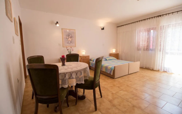 Apartments Gorana