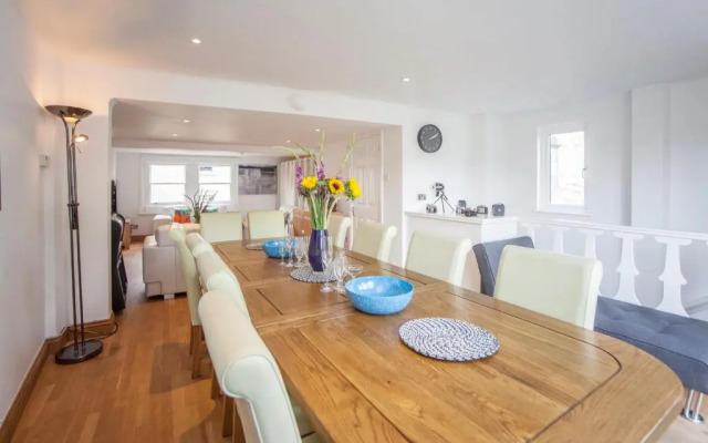 The Roof Terrace Maisonette - City Centre (BSM)