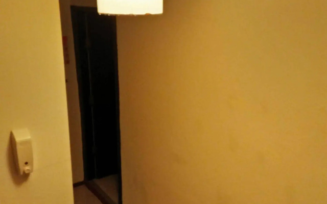Lanta House - Adults Only