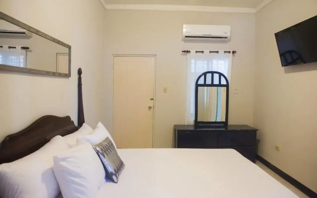 Caribic House Hotel
