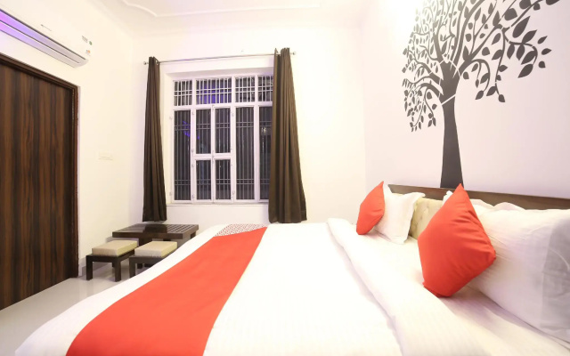 OYO 23109 Hotel Crossroads