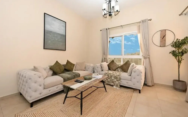 Bloomfields Homey 1BR in Al Ramth 37