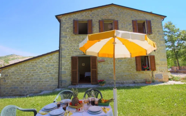 Apartment in Marche With Pool Access