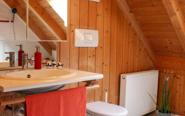 Haus am Wasserfall