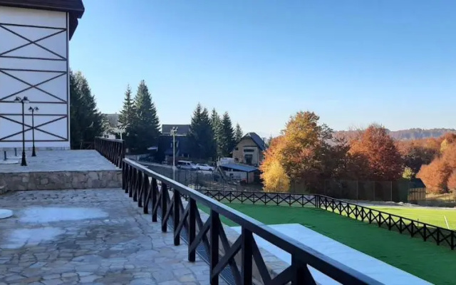 Kraljevi čardaci, apartman 7/53