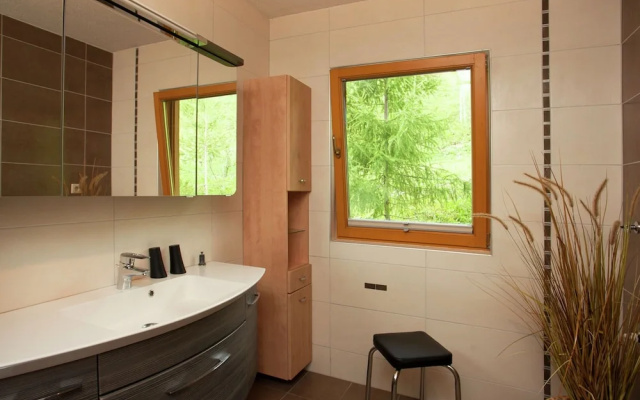 Welcoming Apartment in Hollersbach im Pinzgau near Ski Area