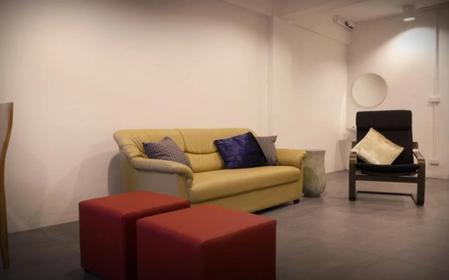 Phresh Hostel
