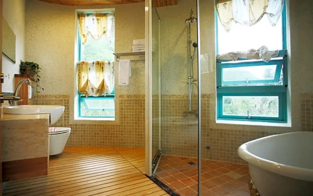 Giethoorn Guest House