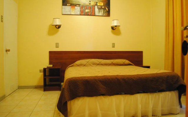 Hotel Plaza Colon