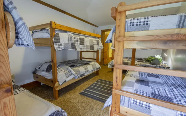 Opossum Creek Retreat
