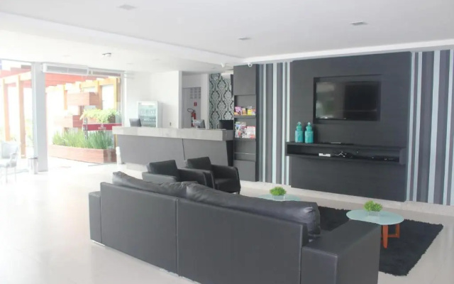 Pratti Hotel