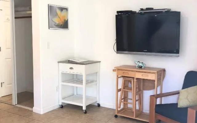 Beach Side Studio by Shark's Cove