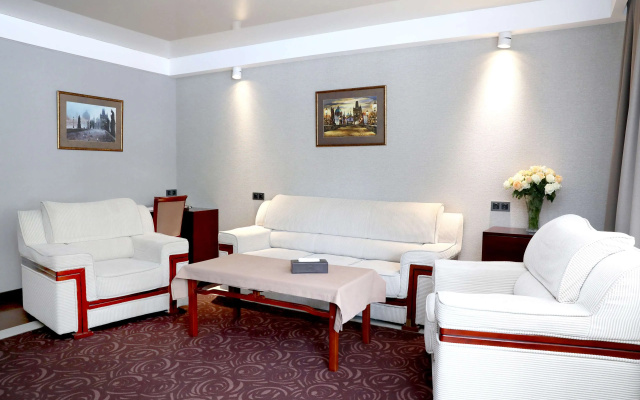 Отель Best Western Plus Paradise Hotel Дилижан