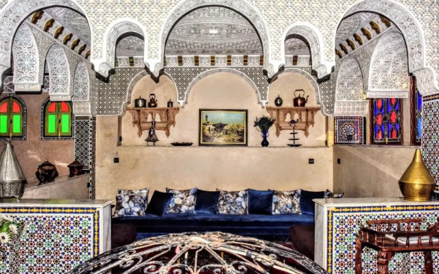 RAZOLI sidi fateh