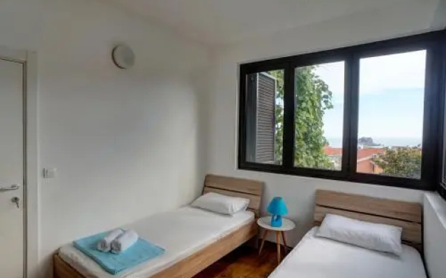 Apartments Minja Nerin