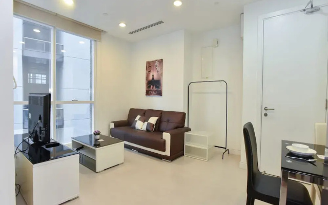 OYO Home 871 Elegant Binjai 8