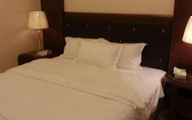 Sahari Plus Hotel Suites