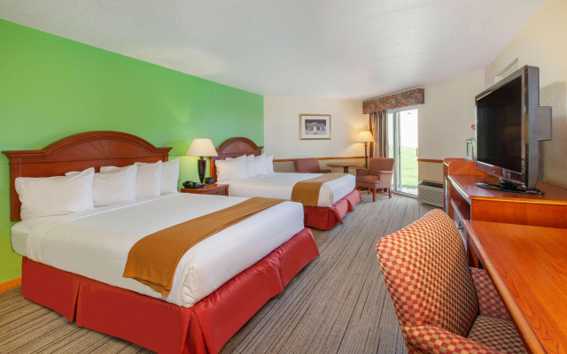 Apple Tree Inn, SureStay Collection by Best Western