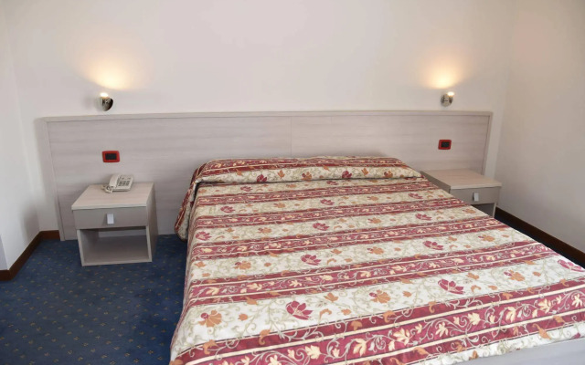 Hotel Fiesta