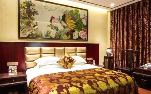 Qingyuanshan Hotel