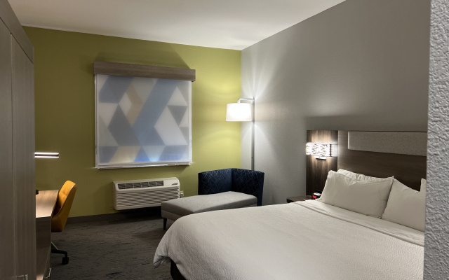 Holiday Inn Express & Suites Woodward by IHG