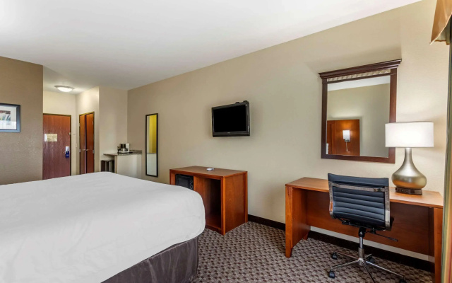 Comfort Inn & Suites Carbondale University Area