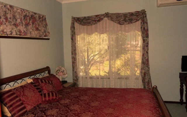 Country Charm Retreat B&B
