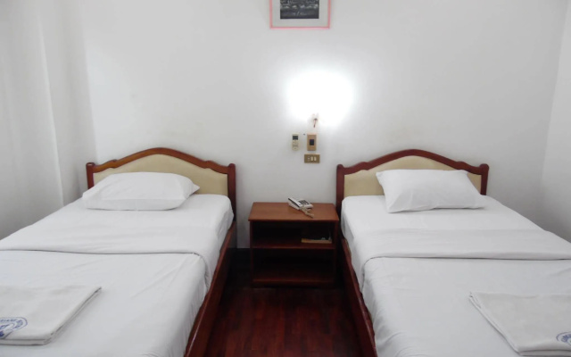 Douang Deuane Hotel