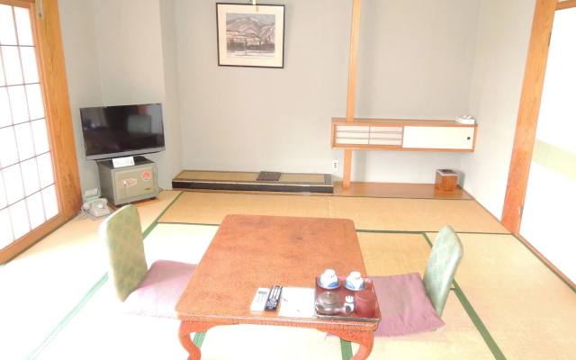 Shimaya