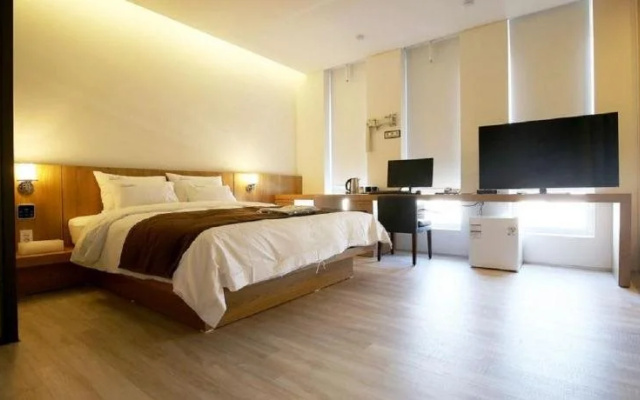 Hotel Nalees