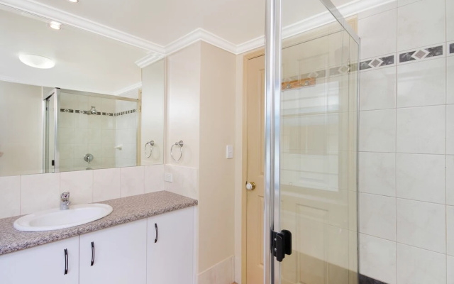Mediterranean Apartments - Unit 3