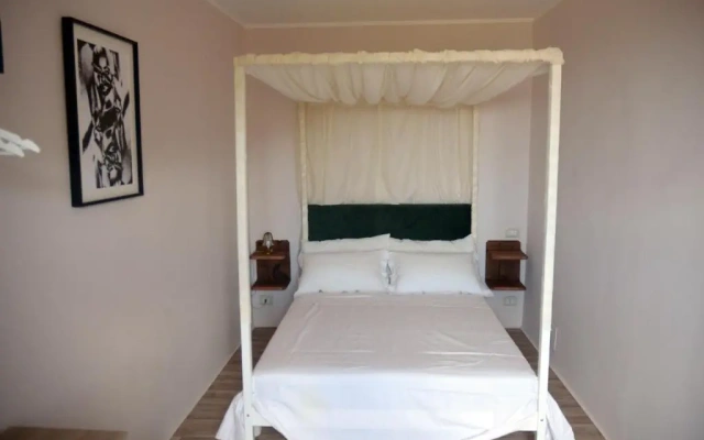 "Le Pietre Silenti" Antica Dimora Del 1300' (Adults Only)
