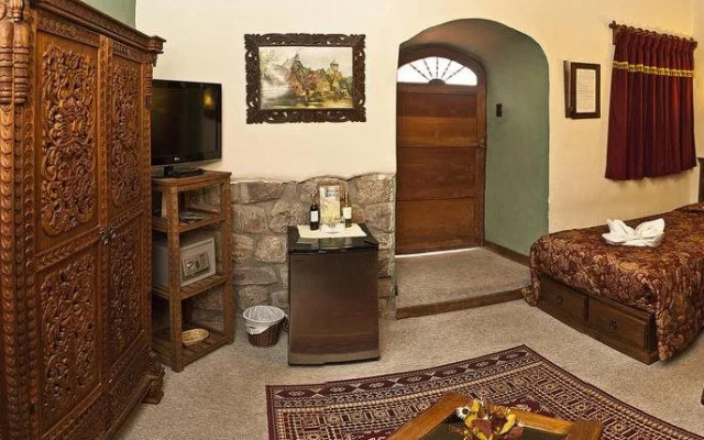 Marqueses Boutique Hotel