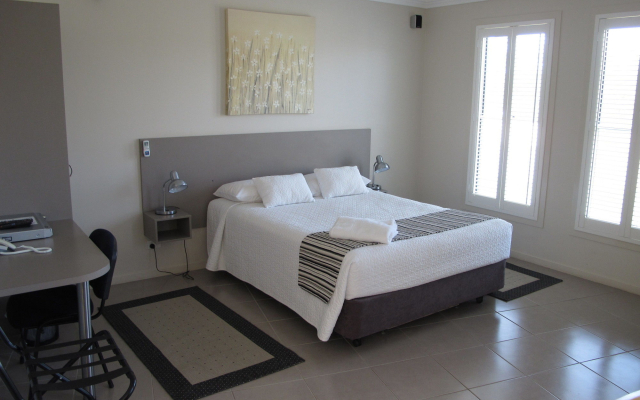 Aston Hill Motor Lodge