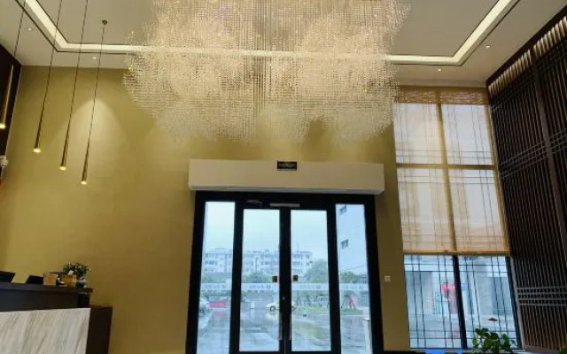 Jianguo Hidden Hotel(Yangzhou Thin West Lake)