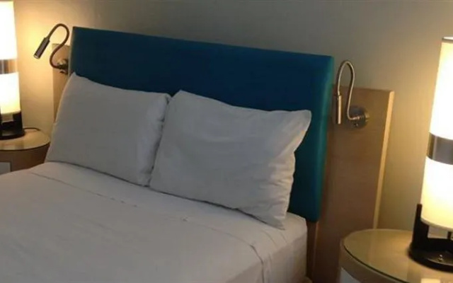 Santa Barbara Hostel