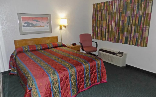 Topeka Plaza Inn