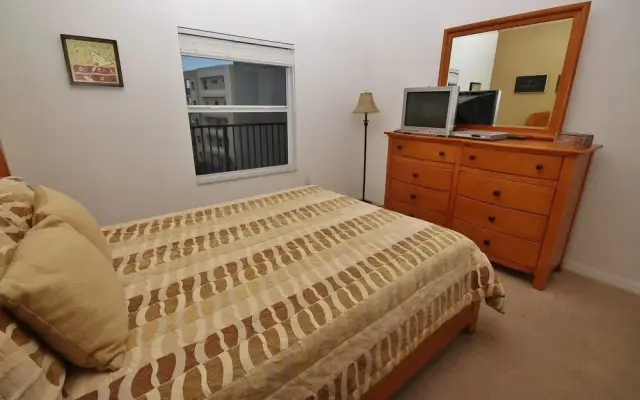 Oceanwalk 9-503 Apartment 3
