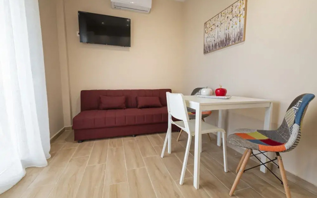 Sabbia Seafront Apartment 4 by Rentalspro