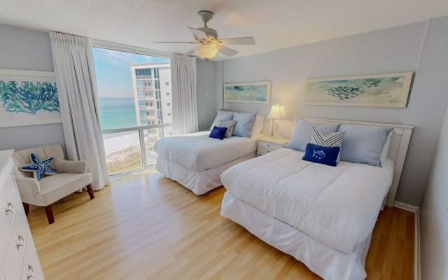 Shoreline Towers 2111 3 Bedroom Condo