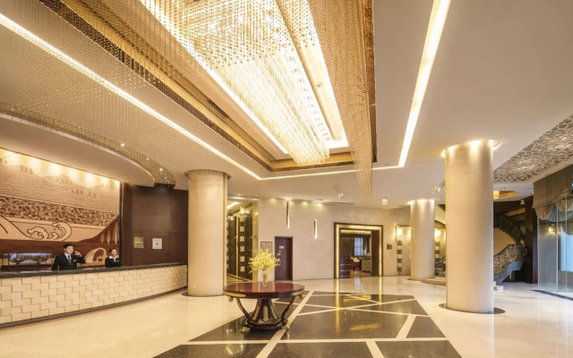 Shanghai Paradise Hotel