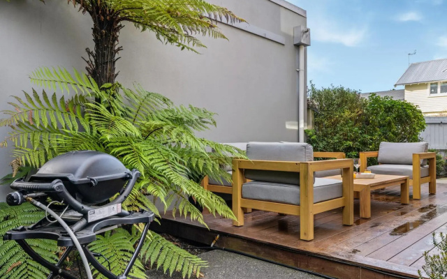 City Escape - Christchurch Central Holiday Apartment